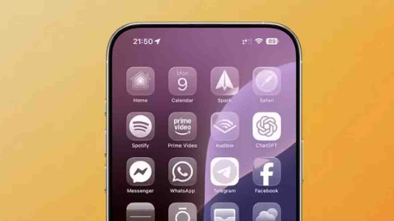 Apple Unveils